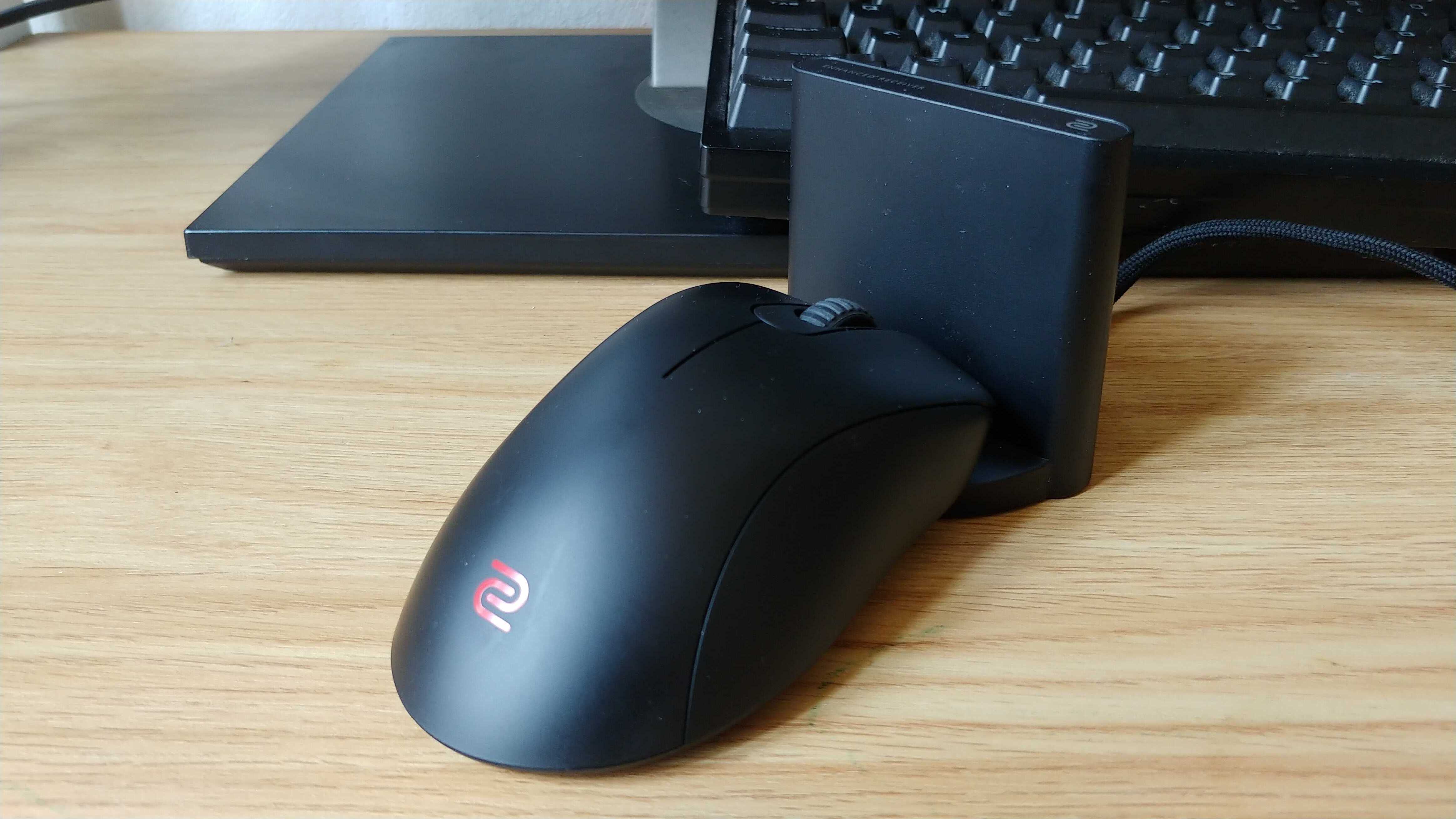 BenQ Зоуи EC3-CW