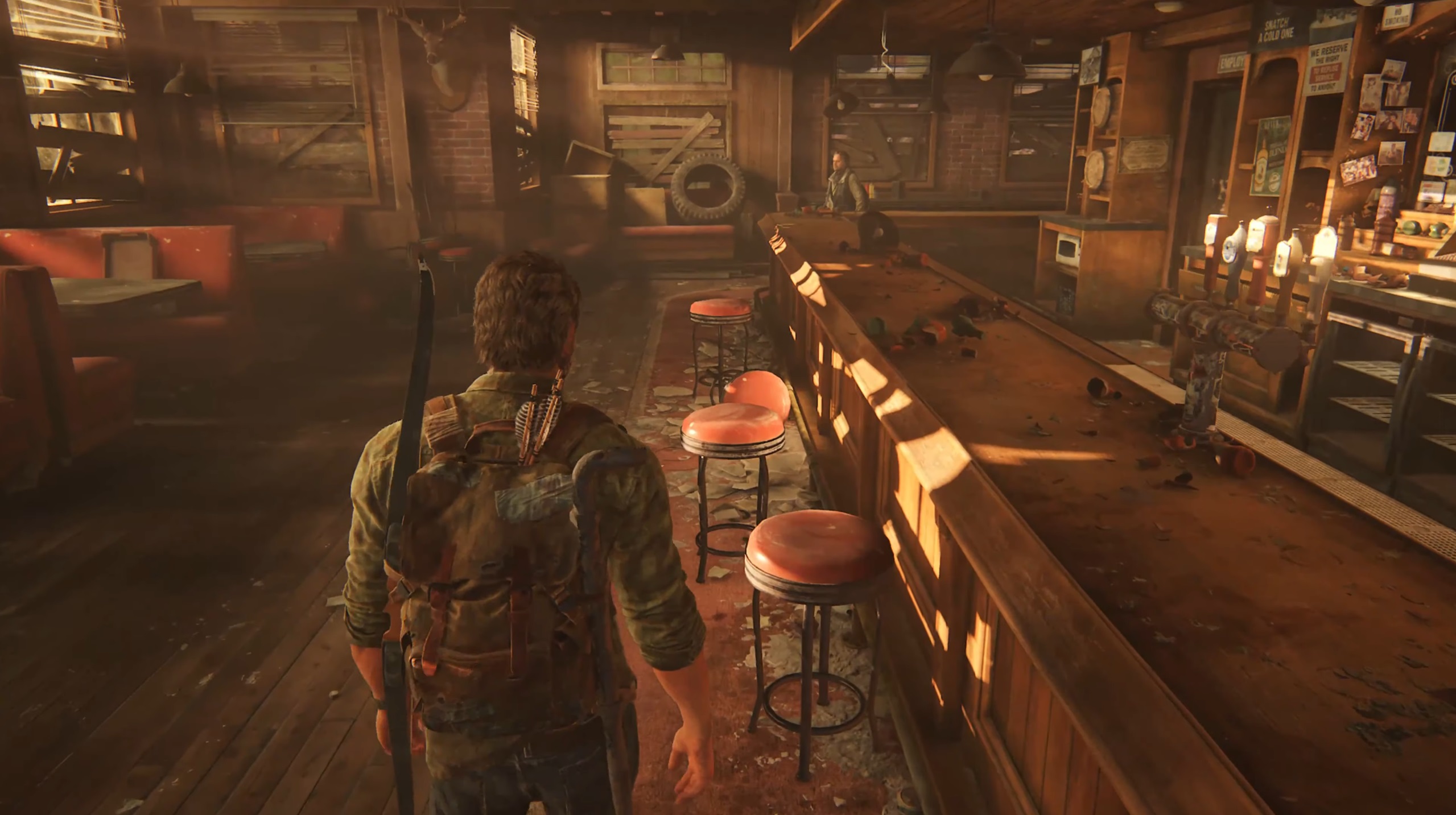 Джоэл в баре в The Last of Us Part 1