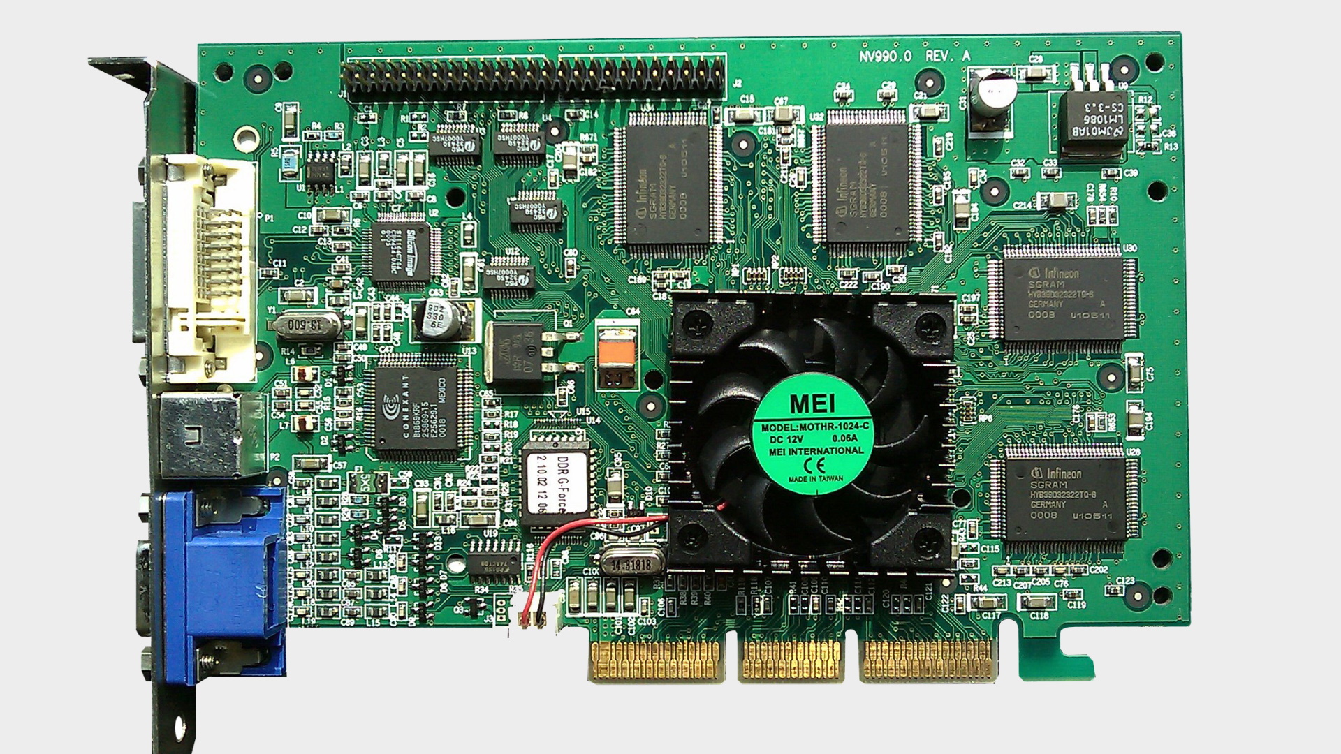 Снимок видеокарты VisionTek GeForce GTX 256
